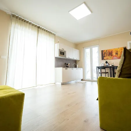 Murge Elegance Apartament *